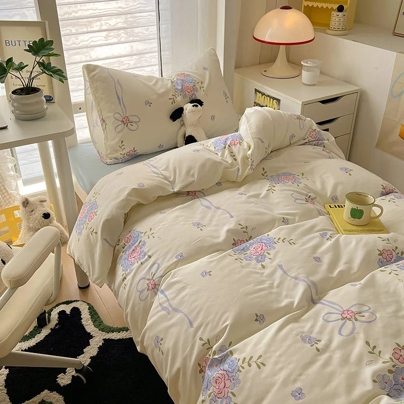 DecorBites™ Cartoon Printed Bedding Sets: Super-Soft, Skin Friendly, Summer Bed Sheet, Duvet Cover, Pillowcases