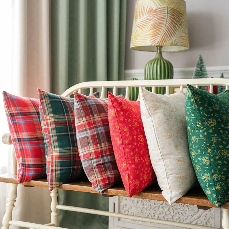 DecorBites™ Christmas Plaid Cushion Cover - Festive Holiday Decor Pillow Case