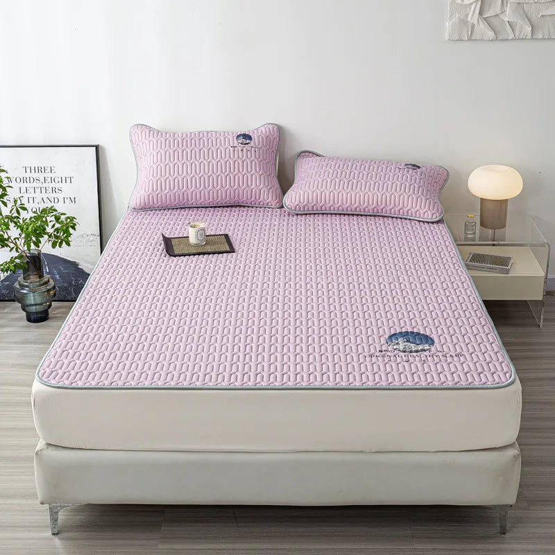 DecorBites™ Cooling Latex Bed Mat Set - Thick Summer Quilted Matress Pad & Pillowcases