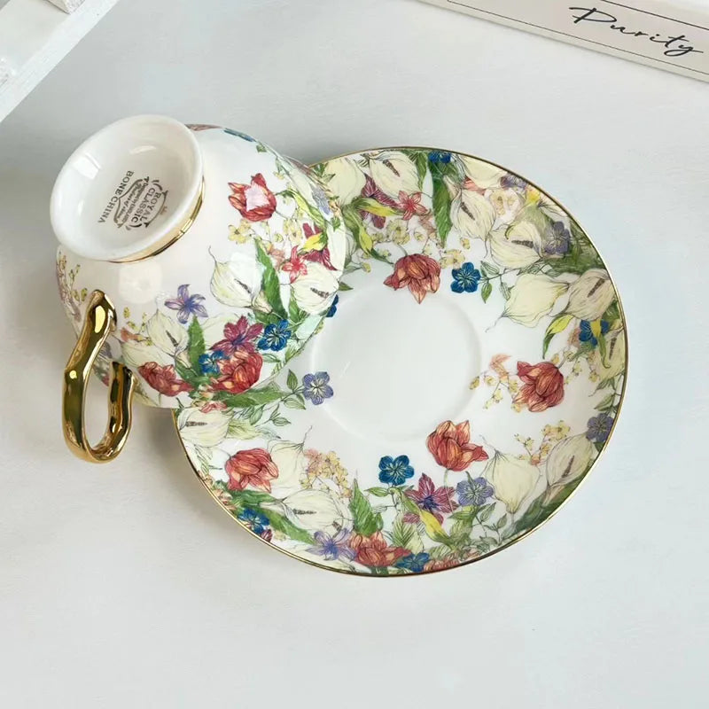 DecorBites™ Brilliant Flowers Pattern Ceramic Coffee Mug Set