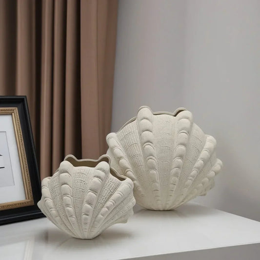 "DecorBites™ Ceramic Clam Shell Vase for Home Decor and Terrarium Arrangements"