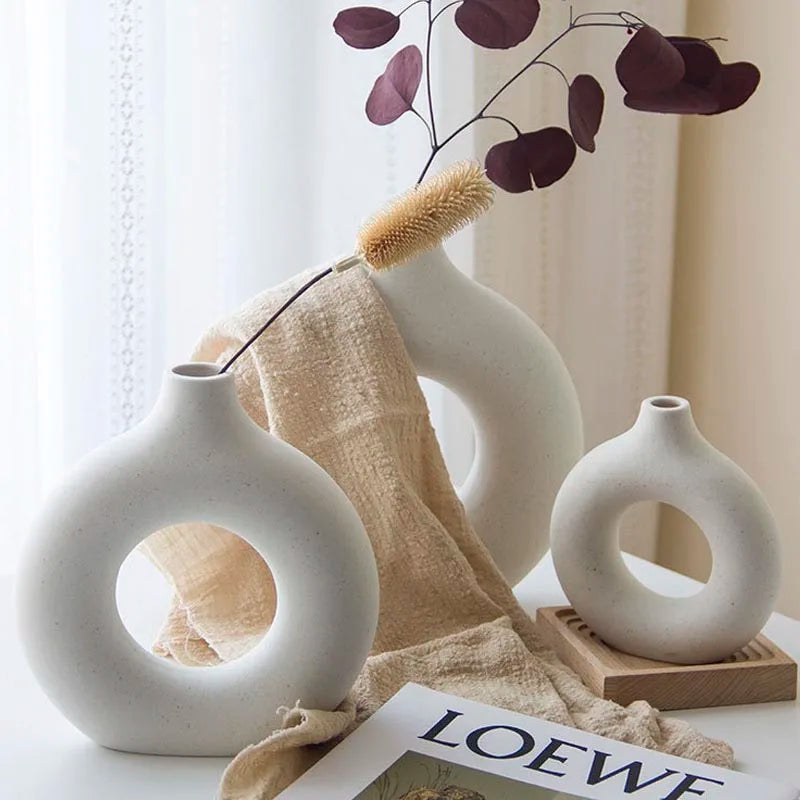 DecorBites™ Ceramic Donut Vase: Nordic Art Pampas Grass Home Decor Office Living Room