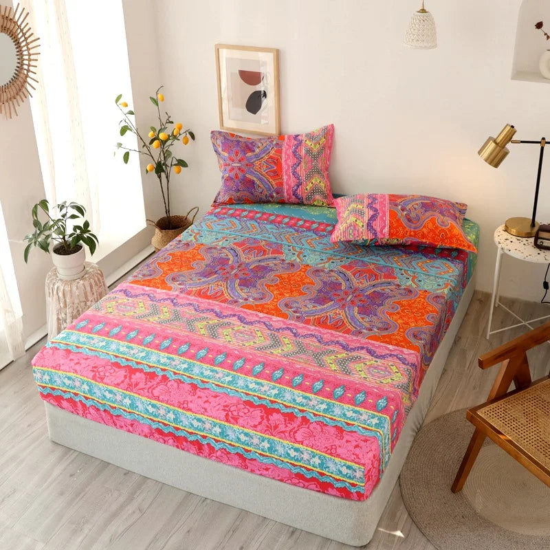 DecorBites™ Golden Feather Fitted Sheet Set: 120/150/180Cm + 2 Pillowcases