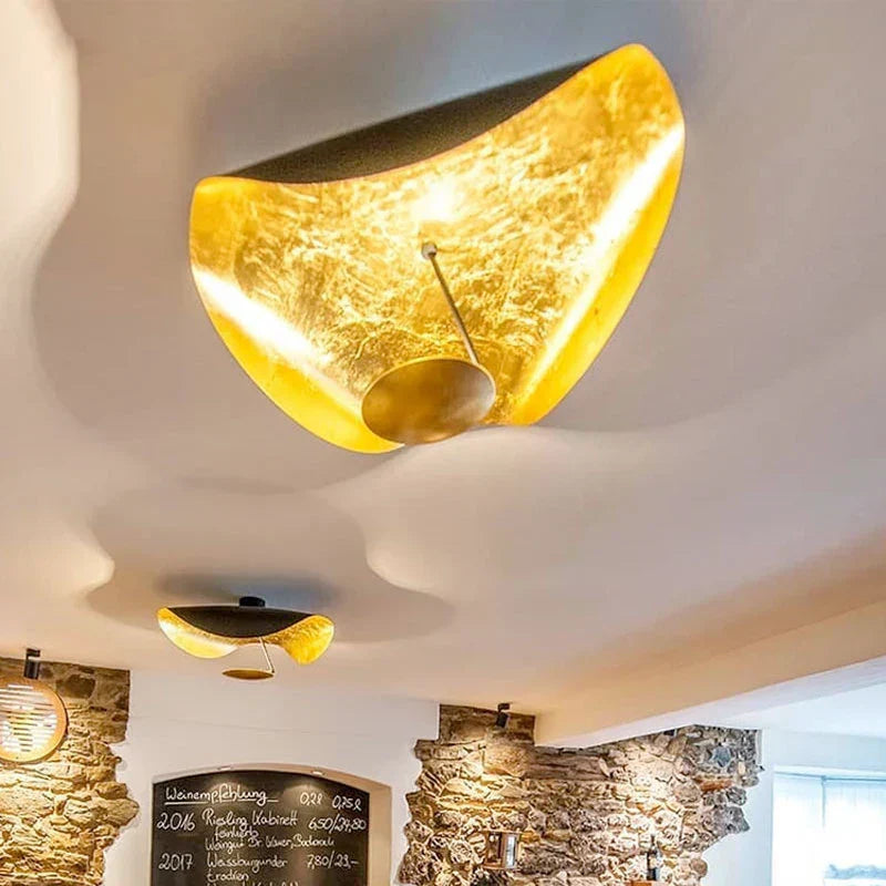 DecorBites™ Flying Saucer Hat Ceiling Lamp - Industrial Retro Design LED Lighting