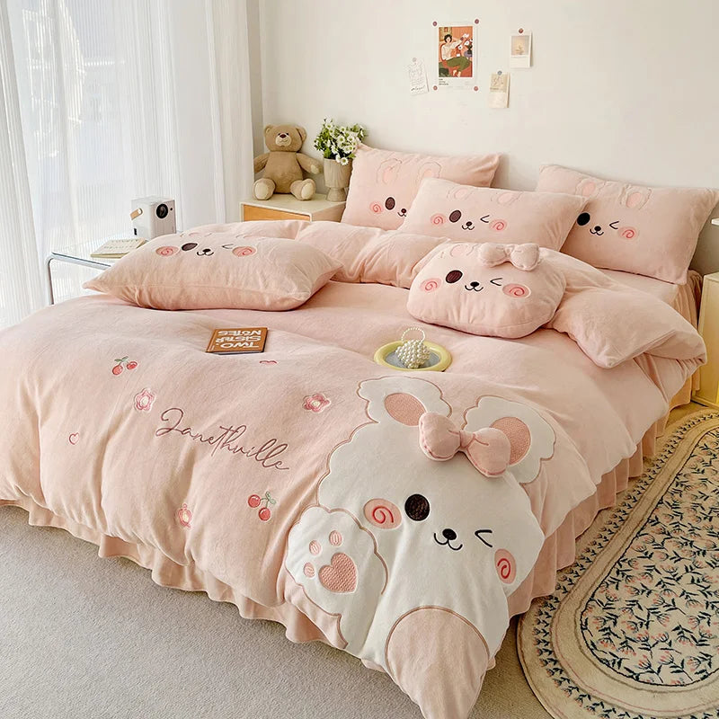 DecorBites™ Cartoon Rabbit Applique Embroidery Bedding Set with Velvet Fleece for Cozy Comfort