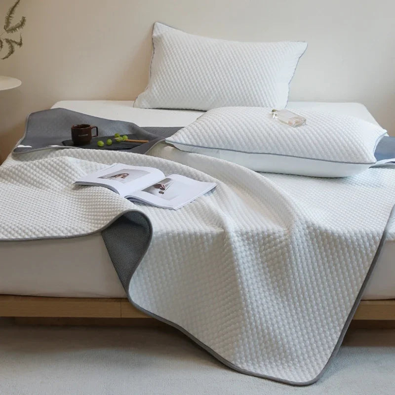DecorBites™ Ice Bean Cooling Mat & Pillowcase Set - Premium Bed Cooling Technology