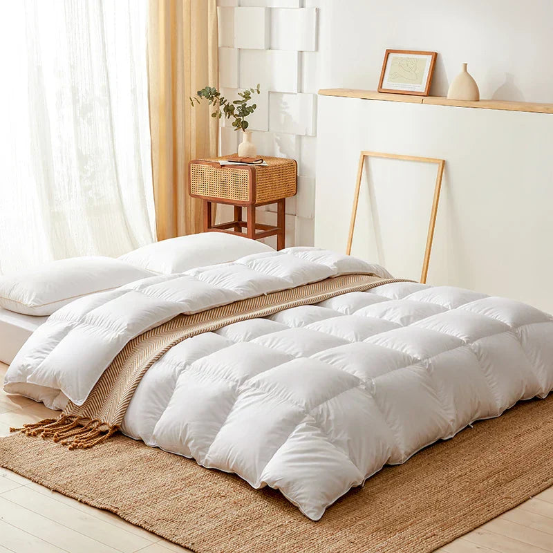 DecorBites™ Luxe Cotton Cover White Goose Down Comforter, 5 Star Hotel Bedspread
