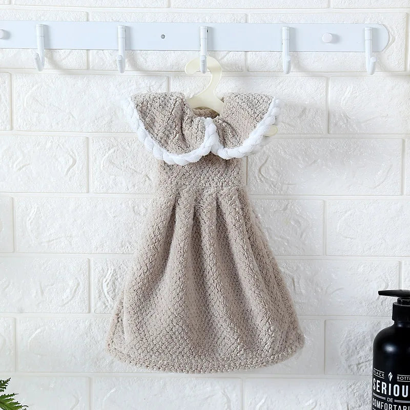 DecorBites™ Kids Microfiber Coral Velvet Hand Towels - Cute & Quick-dry for Children