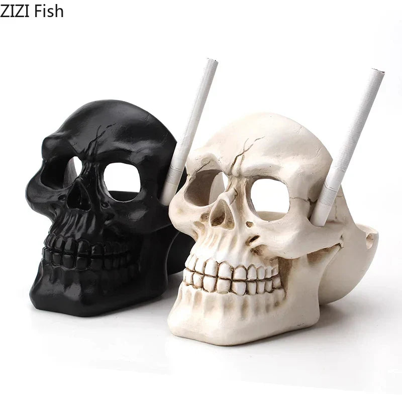 DecorBites™ Creative Skull Ashtray - Halloween Decor & Smoking Accessory, Portable & Windproof Resin Craft Gift