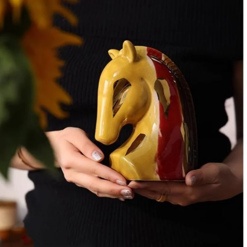 DecorBites™ Geometric Horse Head Ceramic Vase & Animal Statue Home Decor