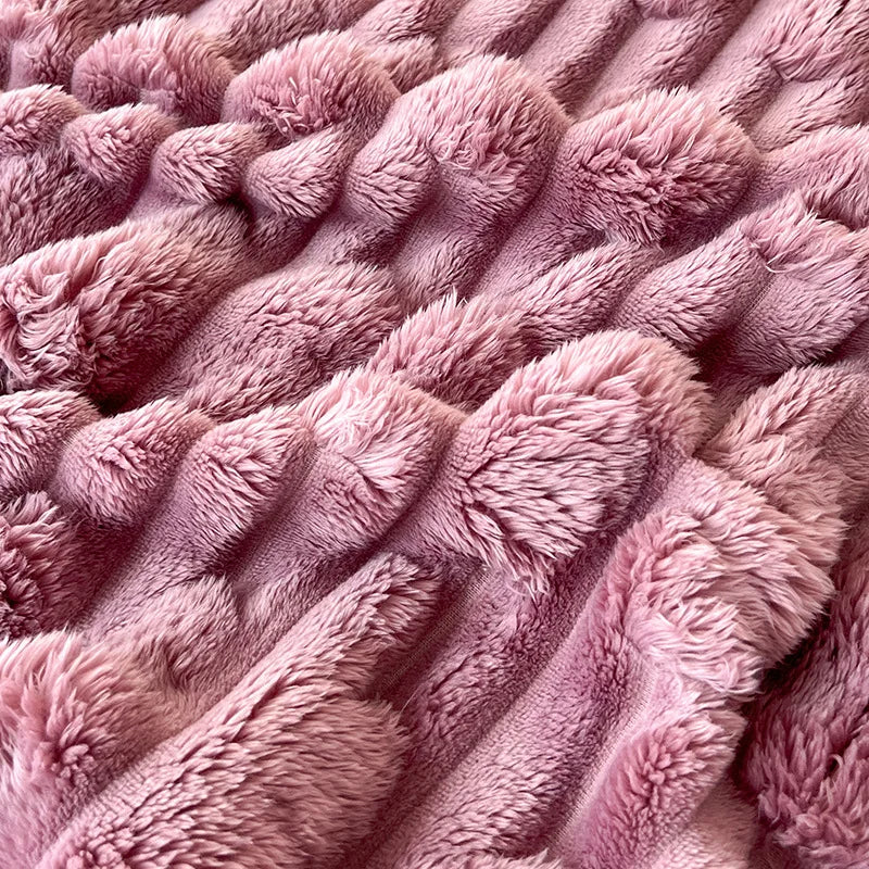 DecorBites™ Bamboo Velvet Blanket: Soft Flannel Sofa Cover & Shawlecessory