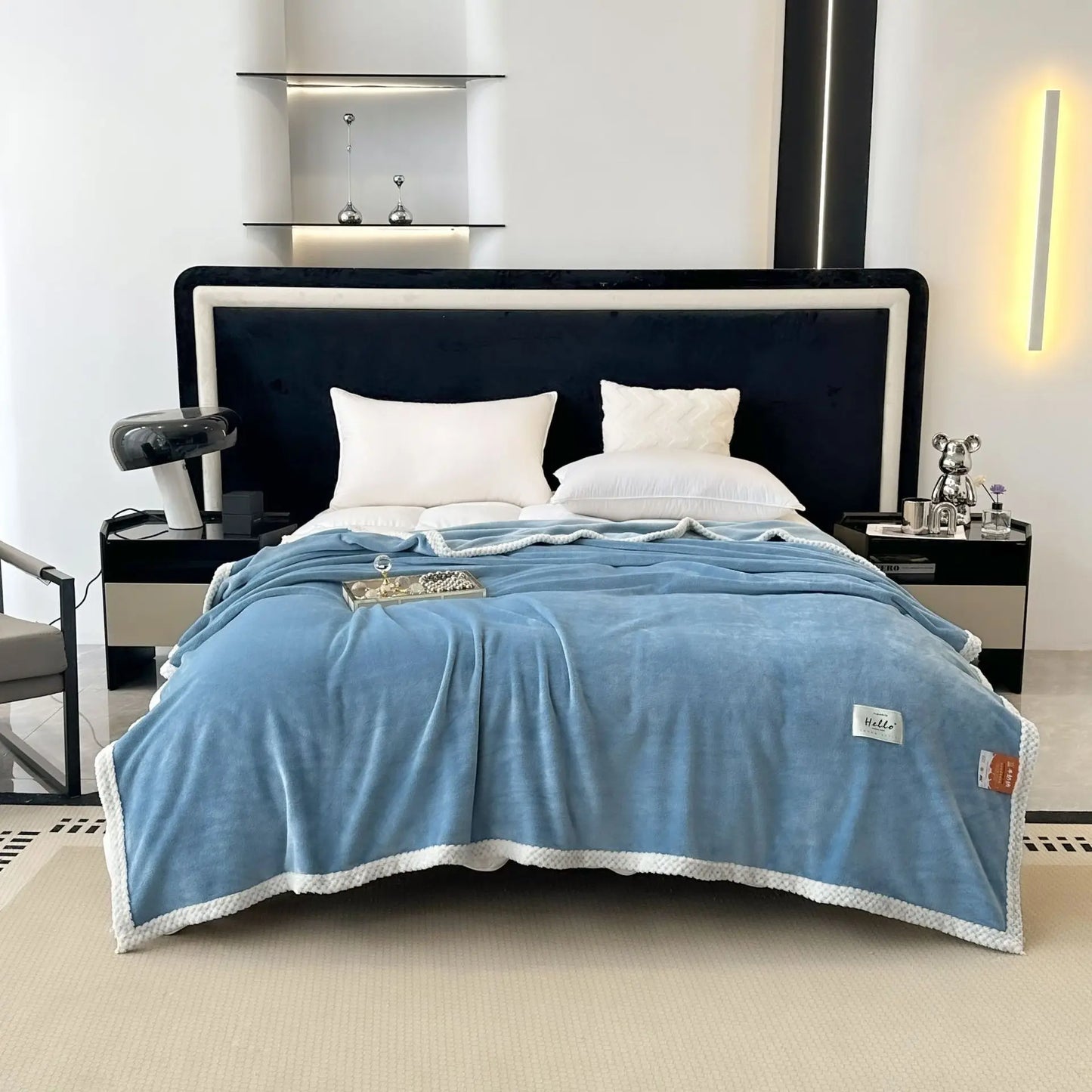 DecorBites™ Cozy Flannel Nap Blanket - Solid Color Warmth