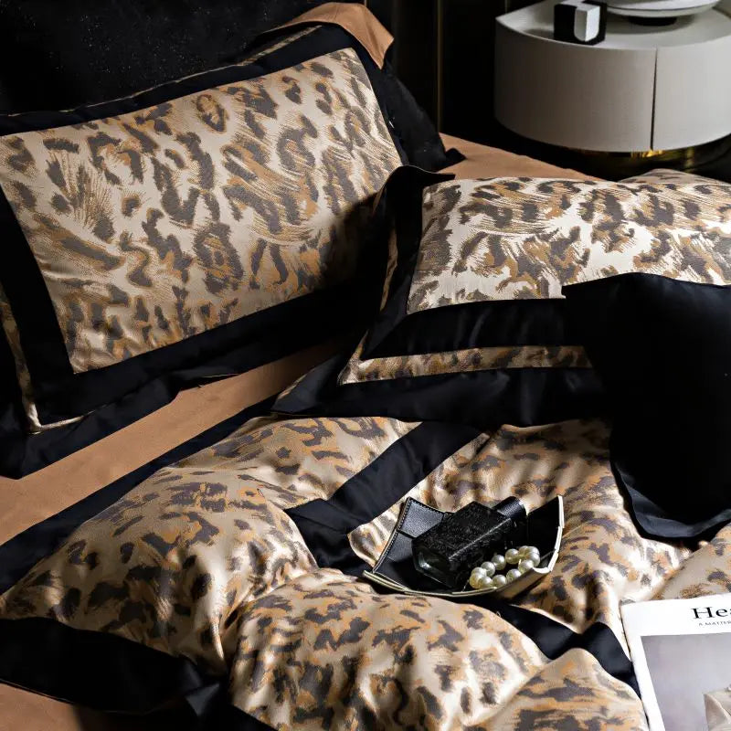 DecorBites™ Leopard Jacquard 1000TC Lyocell Cotton Bedding Set: Duvet, Sheet, Pillowcases