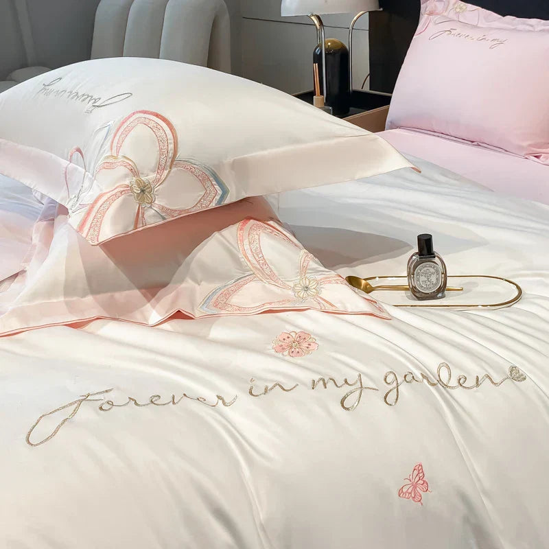 DecorBites™ Embroidered Butterfly Flowers Patchwork Bedding Set