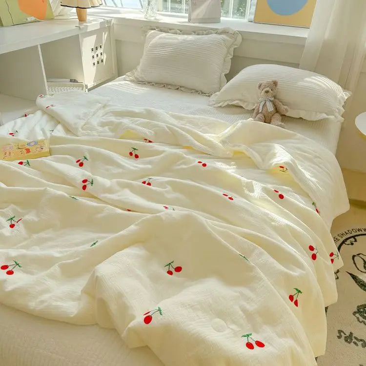 DecorBites™ Double Layer Yarn Summer Quilt: Super Soft Skin-friendly Comforter Blanket