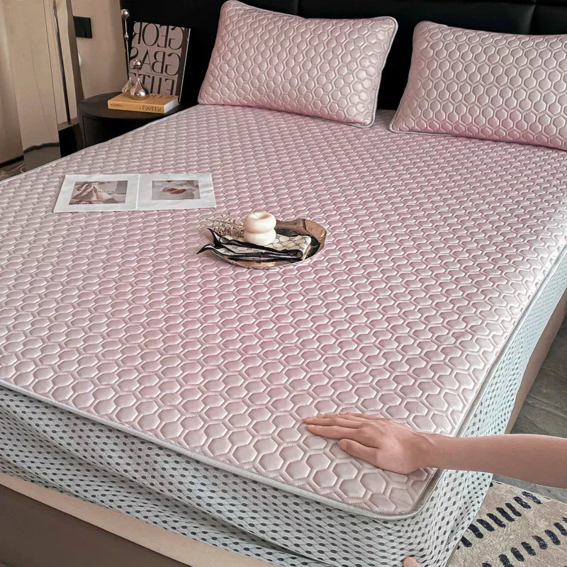 DecorBites™ Cool Summer Bed Mat Set Queen - High-quality Ice Silk Fabric