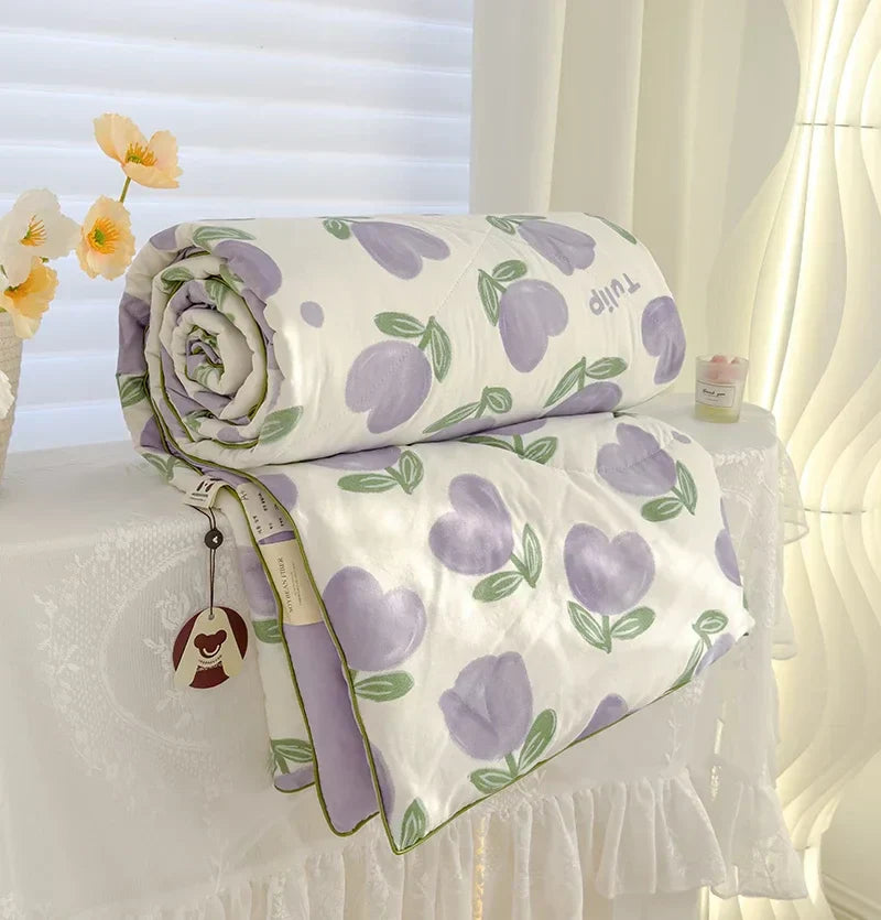 DecorBites™ Breathable Double Gauze Queen Quilt with Soya Fibre Filling