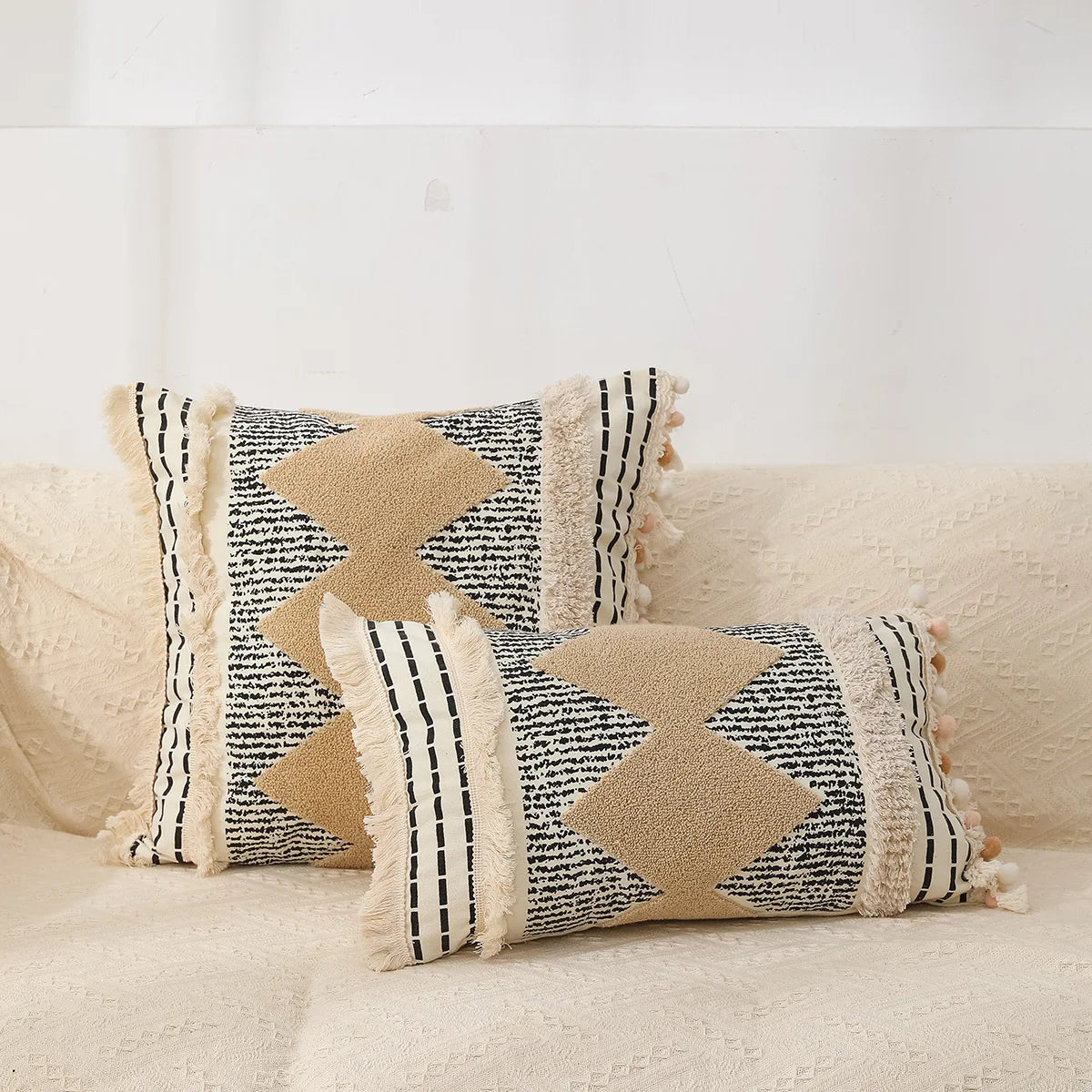 DecorBites™ Bohemian Tufted Tassel Pillow Case - Geometric Nordic Style Sofa Cushion