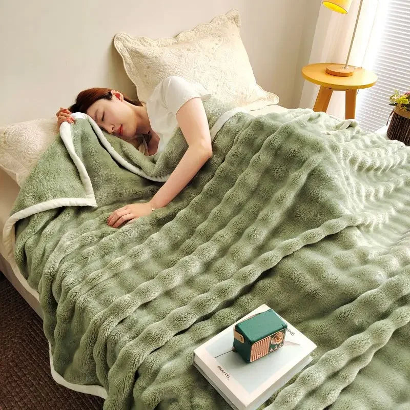 DecorBites™ Bubble Velvet Blanket: Soft Cozy Flannel Sofa Cover, Single/Double, Office Nap & Air Conditioning