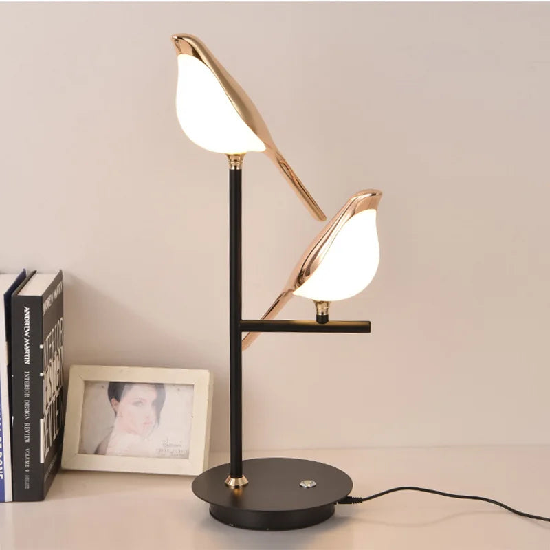 DecorBites™ LED Magpie Bird Pendant Light Chandelier - Modern Decor for Living & Dining Room