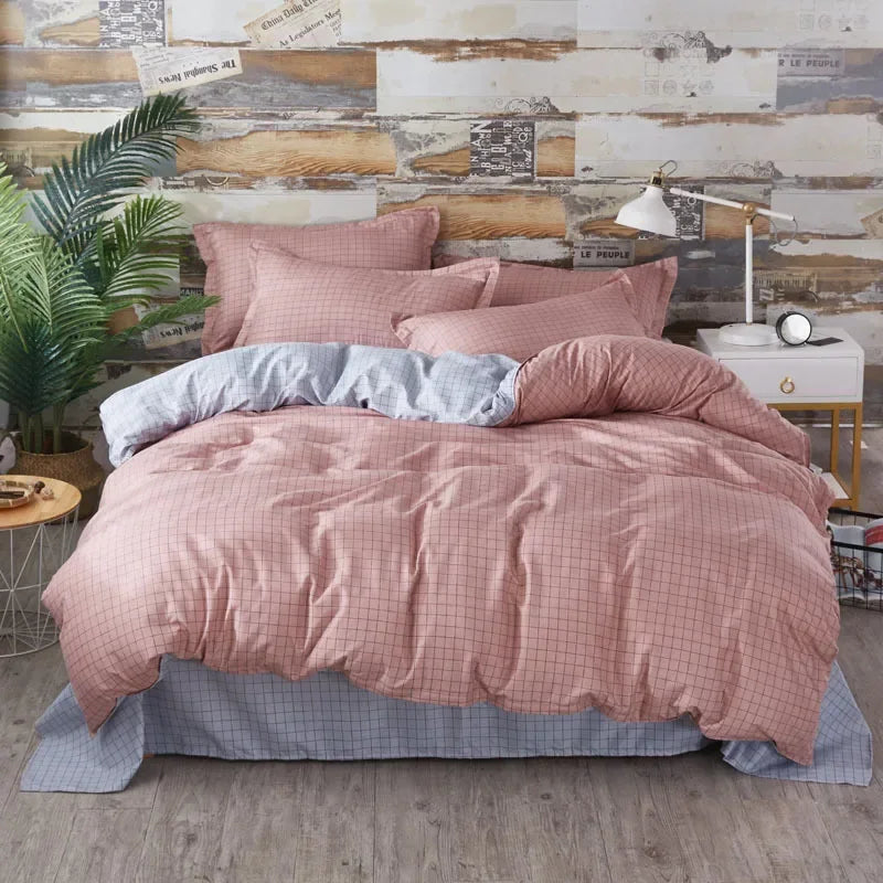 DecorBites™ Cartoon King Size Duvet Set 220x240 with Pillowcase - Skin Friendly & Comfortable