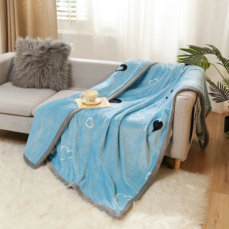 DecorBites™ Cartoon Flannel Blanket: Soft & Skin-Friendly for Summer & Autumn Beds.