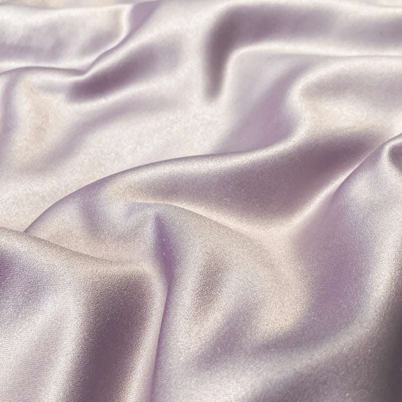 DecorBites™ Luxe Flower Embroidered Cool Quilt Set - Lightweight, Silky, High-End Comfort