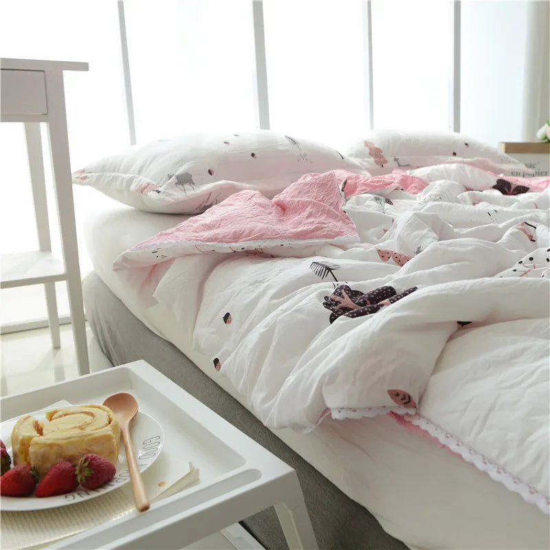 DecorBites™ Cartoon Print Quilted Double Blanket for Queen Size Bed