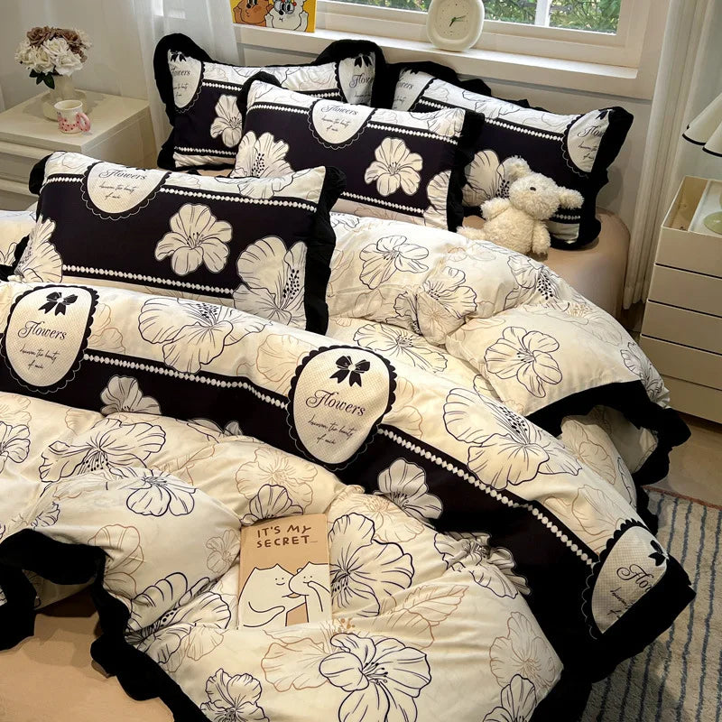 DecorBites™ Korean Black White Hepburn Style Bedding Set with Lace Fitted Sheet Set