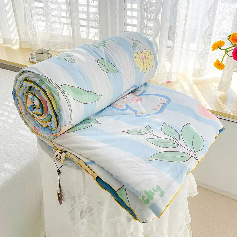 DecorBites™ Breathable Double Gauze Queen Quilt with Soya Fibre Filling
