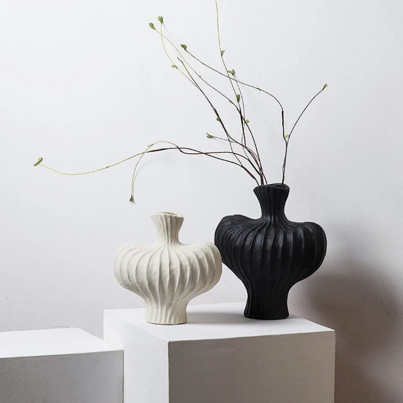 DecorBites™ Fringe Heterophore Vase - Handcrafted Porcelain Floral Arrangement Ornament