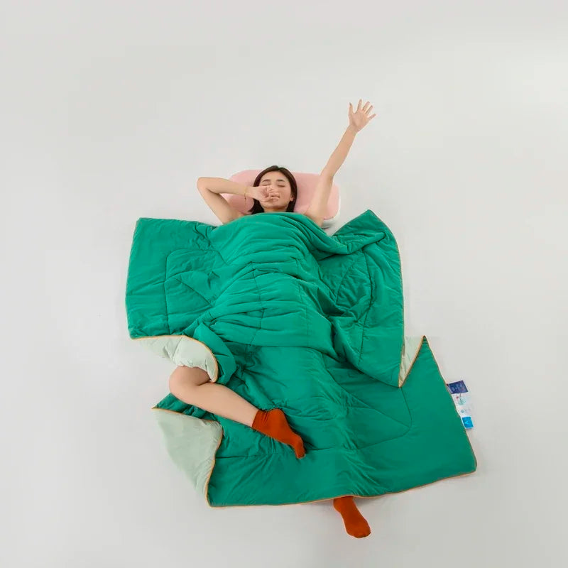 DecorBites™ Cooling Fabric Double-Sided Summer Blanket - Light Cooled Comforter