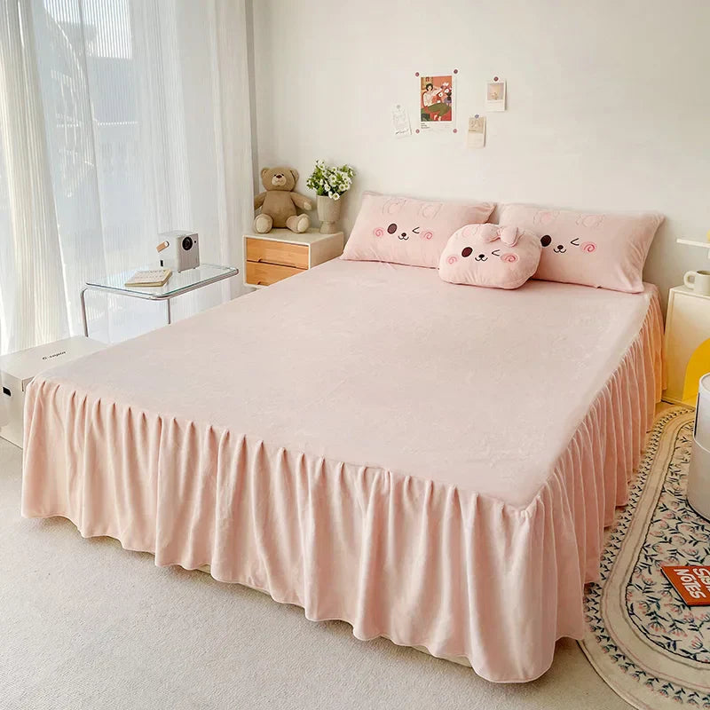 DecorBites™ Cartoon Rabbit Applique Embroidery Bedding Set with Velvet Fleece for Cozy Comfort