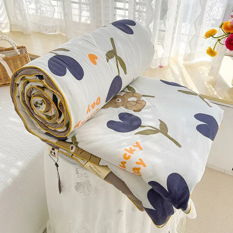 DecorBites™ Breathable Double Gauze Queen Quilt with Soya Fibre Filling