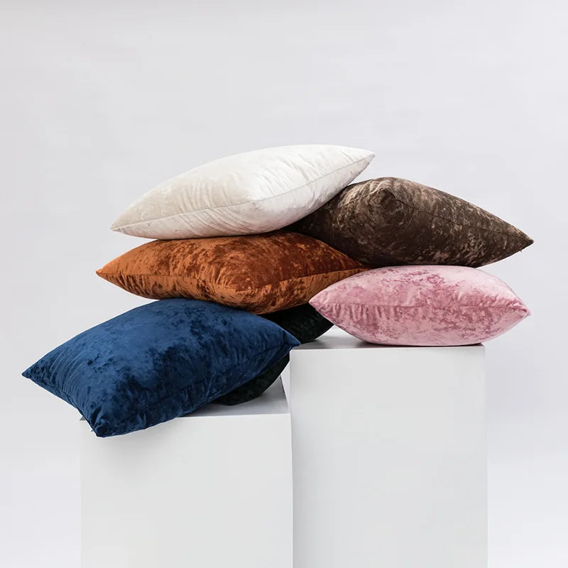DecorBites™ Dark Grain Velvet Pillow Cover - 45x45cm