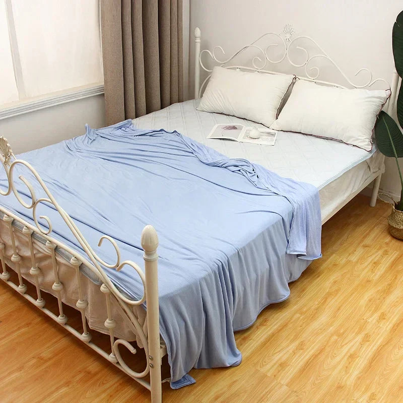 DecorBites™ Cool Feel Summer Blanket: Smooth, Breathable, Double-Sided for Comfortable Sleep