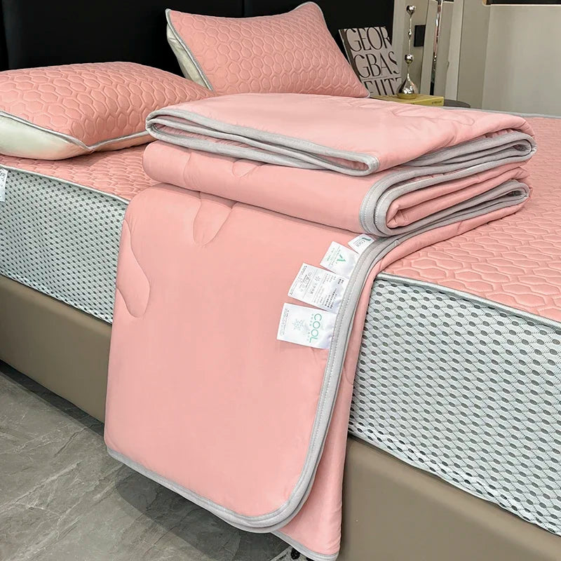 DecorBites™ Cool Feeling Ice Silk Summer Quilt Set Queen - Comforter, Fitted Sheet, Pillowcase