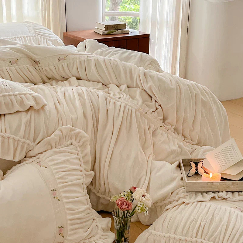 DecorBites™ French Pleat Lace Ruffles Bedding Set, Velvet Fleece Duvet Cover, Embroidered Flowers