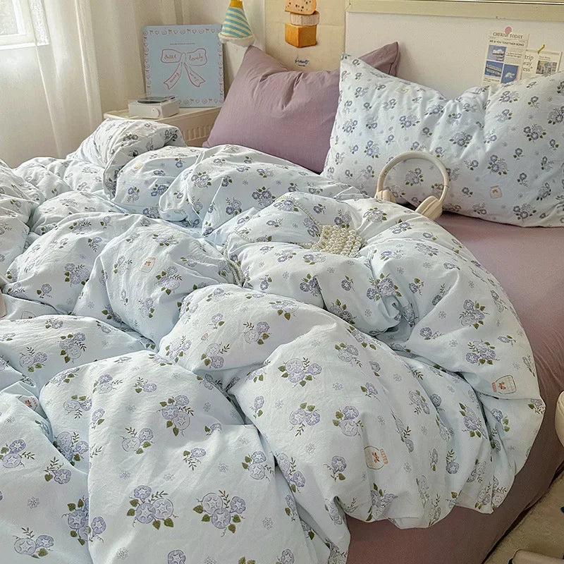 DecorBites™ Cartoon Print Quilt Cover Set for King Queen Beds - All Seasons Comfort