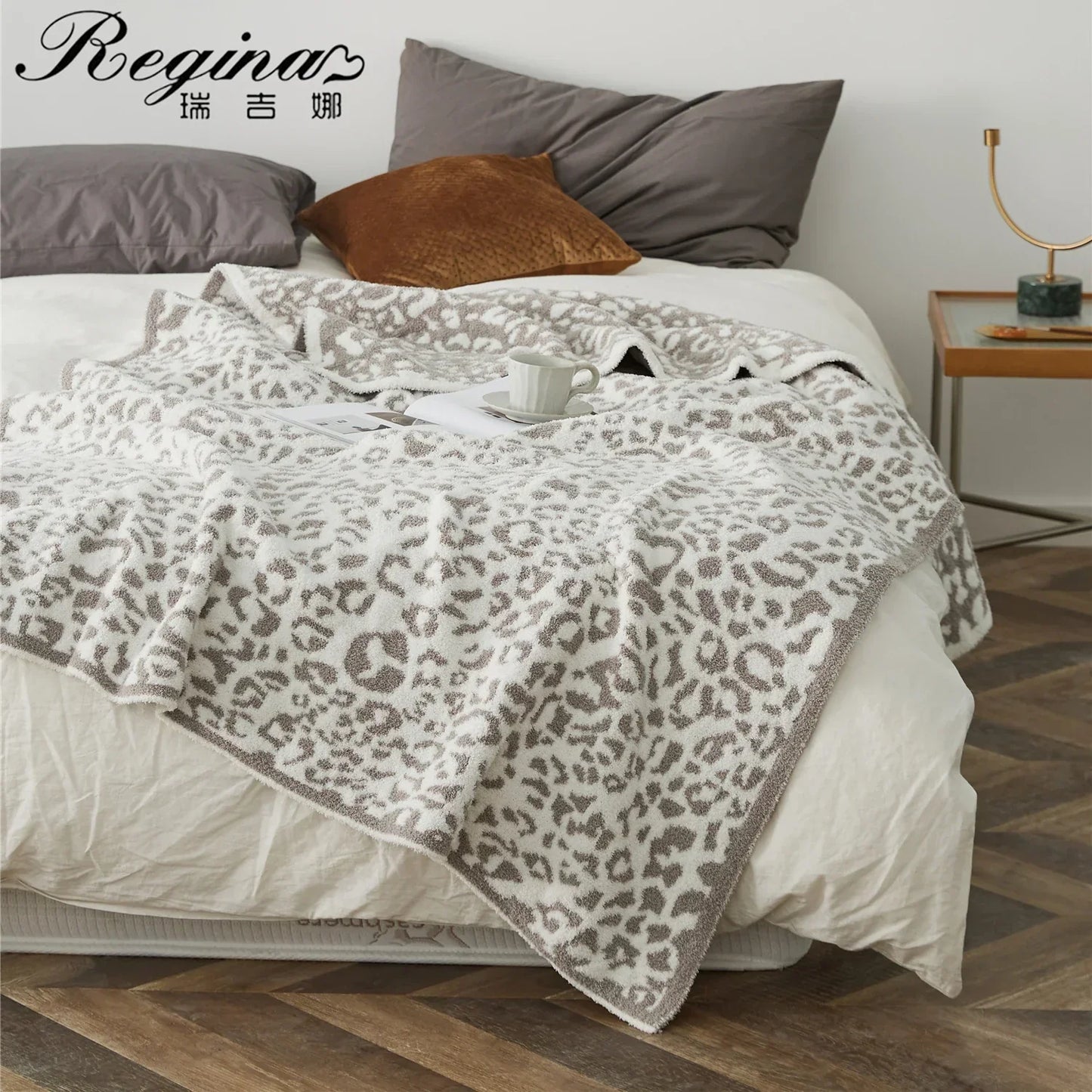 DecorBites™ Cozy Leopard Print Knitted Blanket - Winter Faux Fur Microfiber Throw