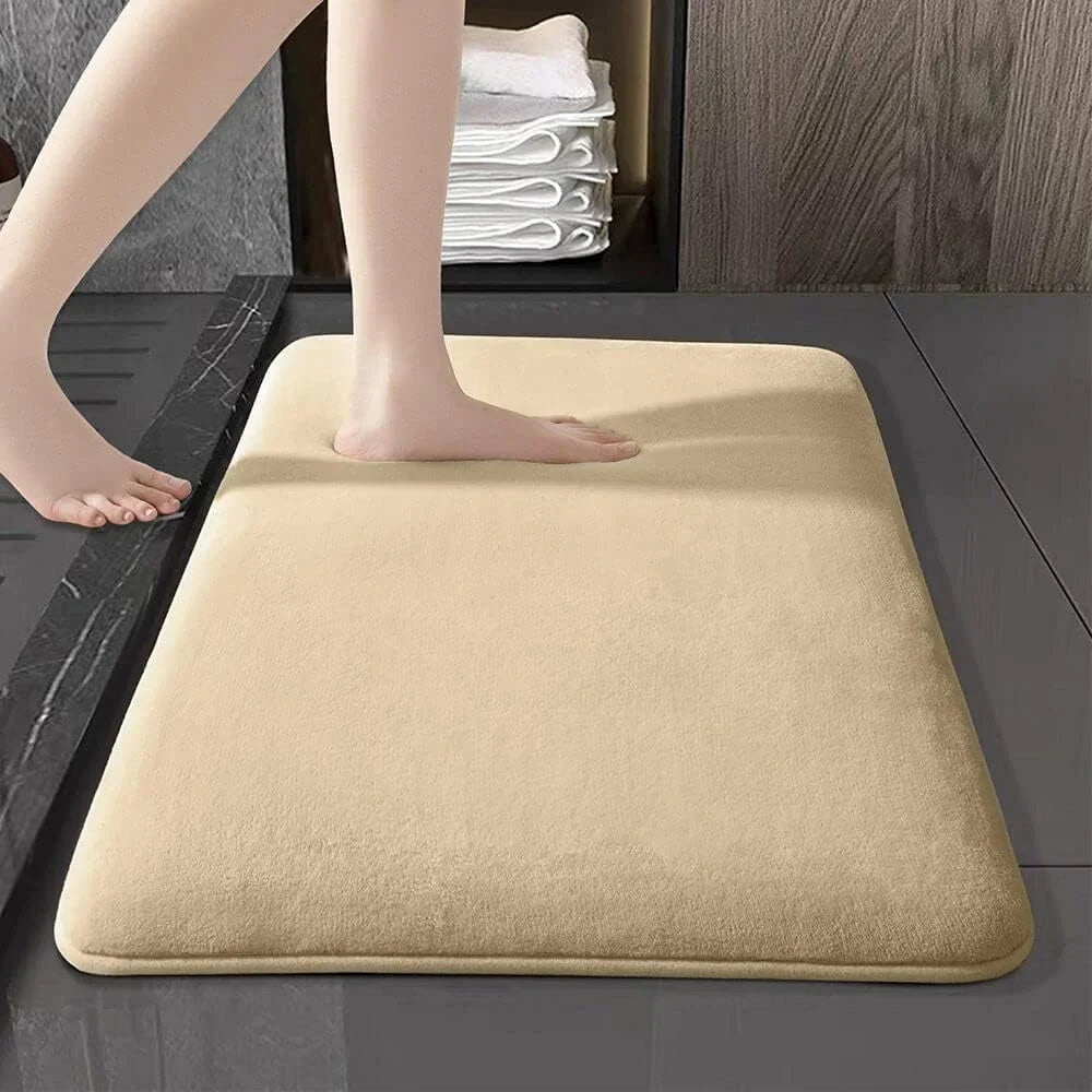 DecorBites™ Absorbent Coral Velvet Bathroom Door Mat