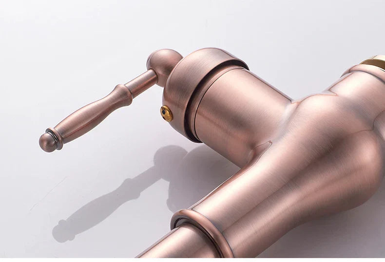 DecorBites™ Antique Bronze Pull Out Kitchen Faucet