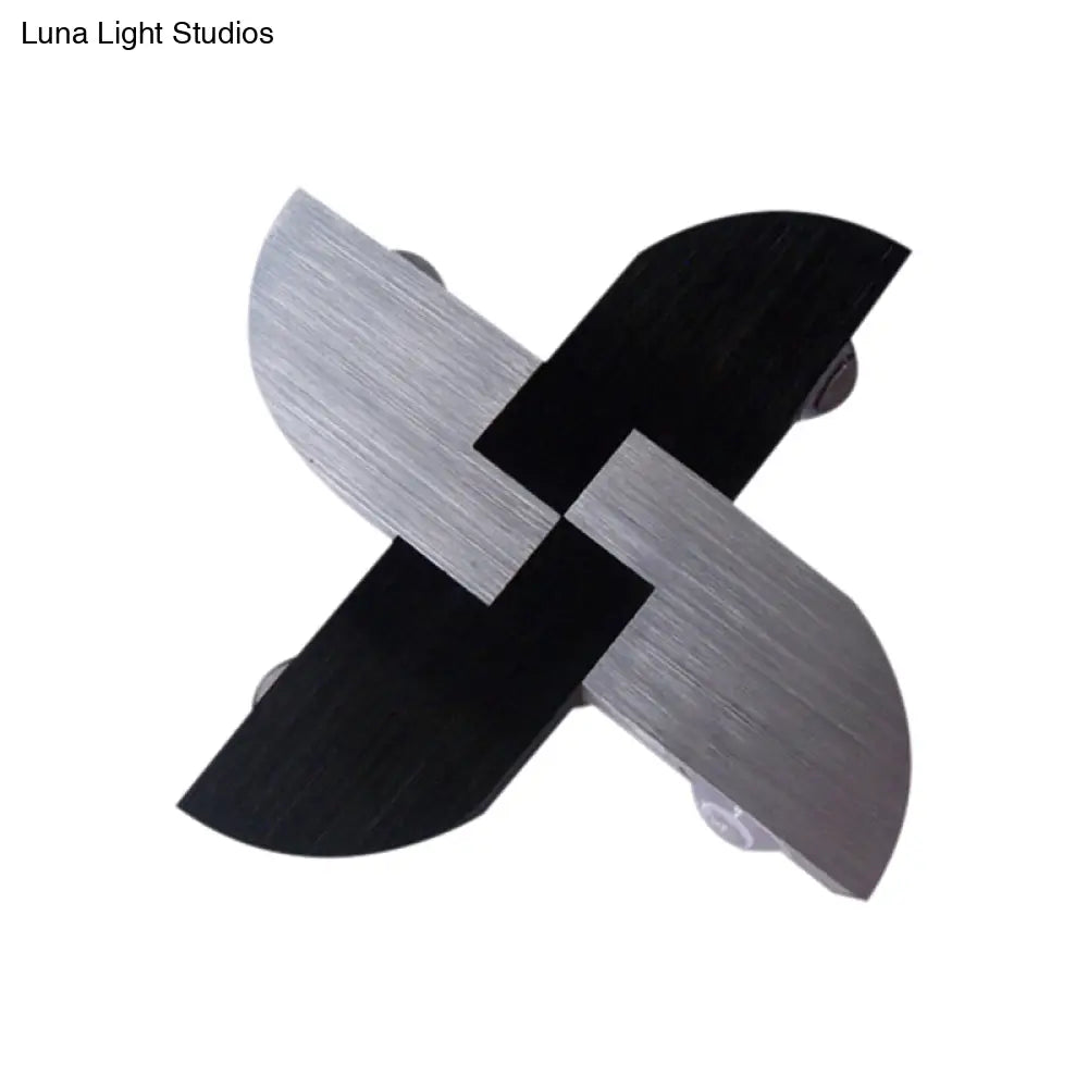 DecorBites™ Contemporary RGB LED Aluminum Wall Sconce Lamp - Windmill Design in Black/Silver