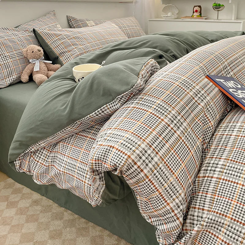 DecorBites™ Cozy Nordic Plaid Bedding Set - Queen/King Size