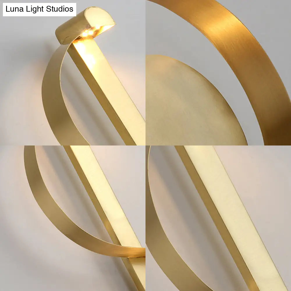 DecorBites™ Curved Golden LED Wall Sconce in Warm/White Light - Stylish Aluminum Fixture