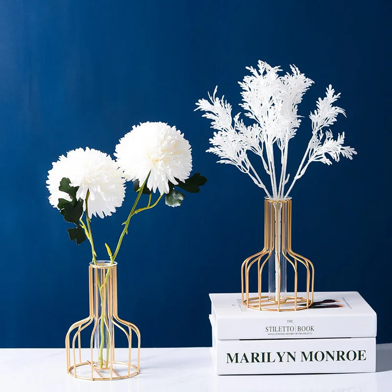 DecorBites™ Nordic Golden Iron Hydroponic Table Vase