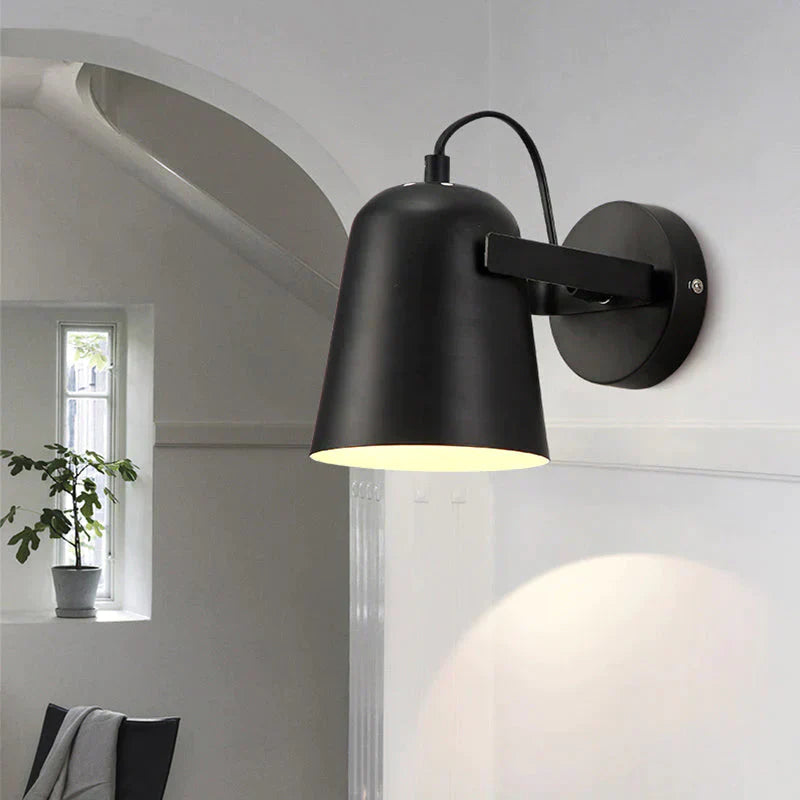 DecorBites™ Ferrell | Wall Lamp
