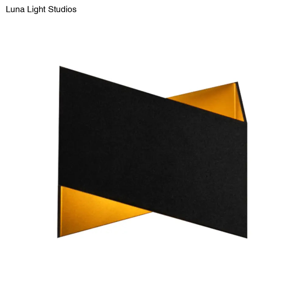 DecorBites™ Geometric LED Wall Sconce in White/Black for Modern Stairways
