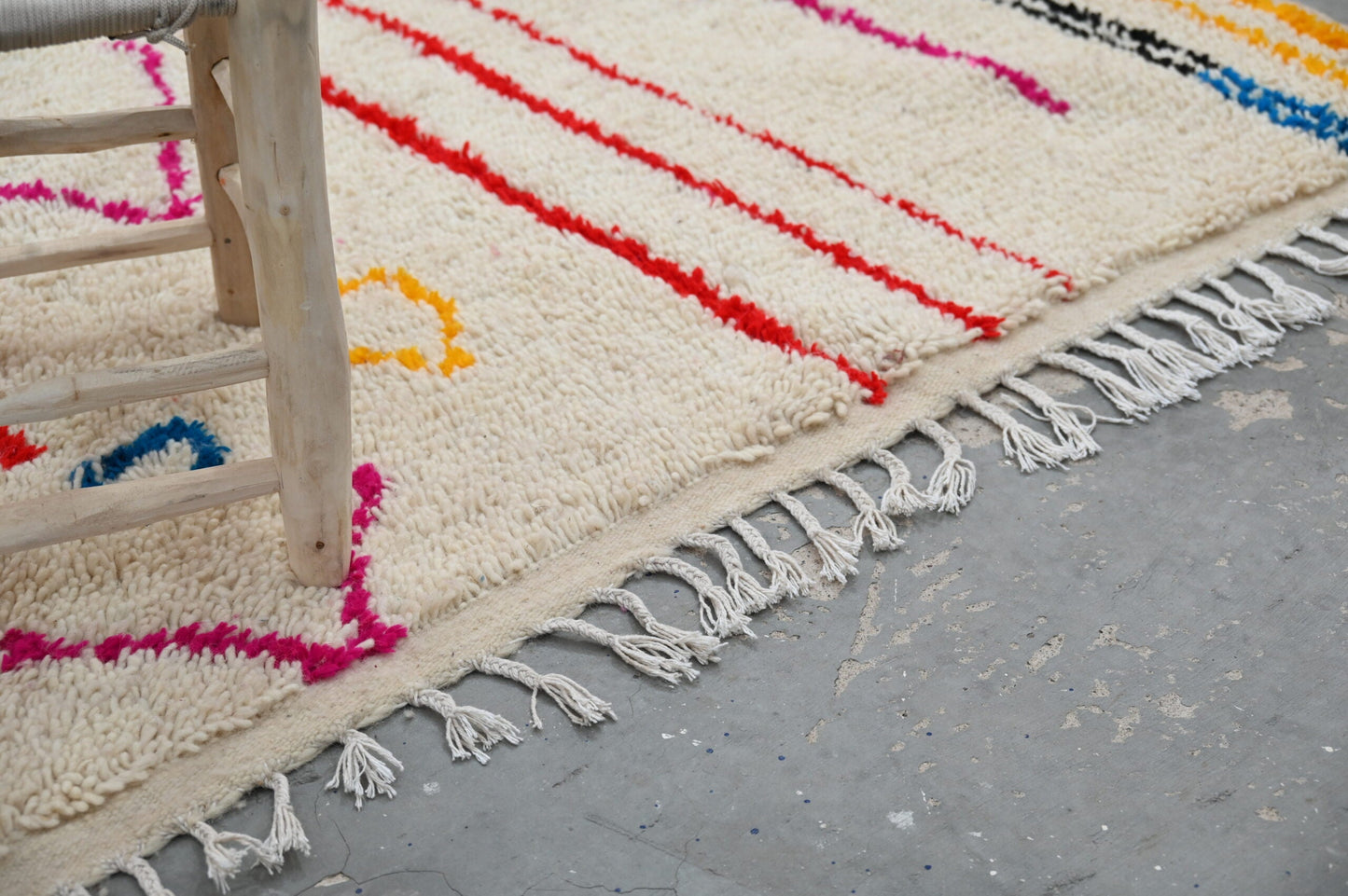 DecorBites™ Handmade Moroccan Azilal Rug - 253x144 cm