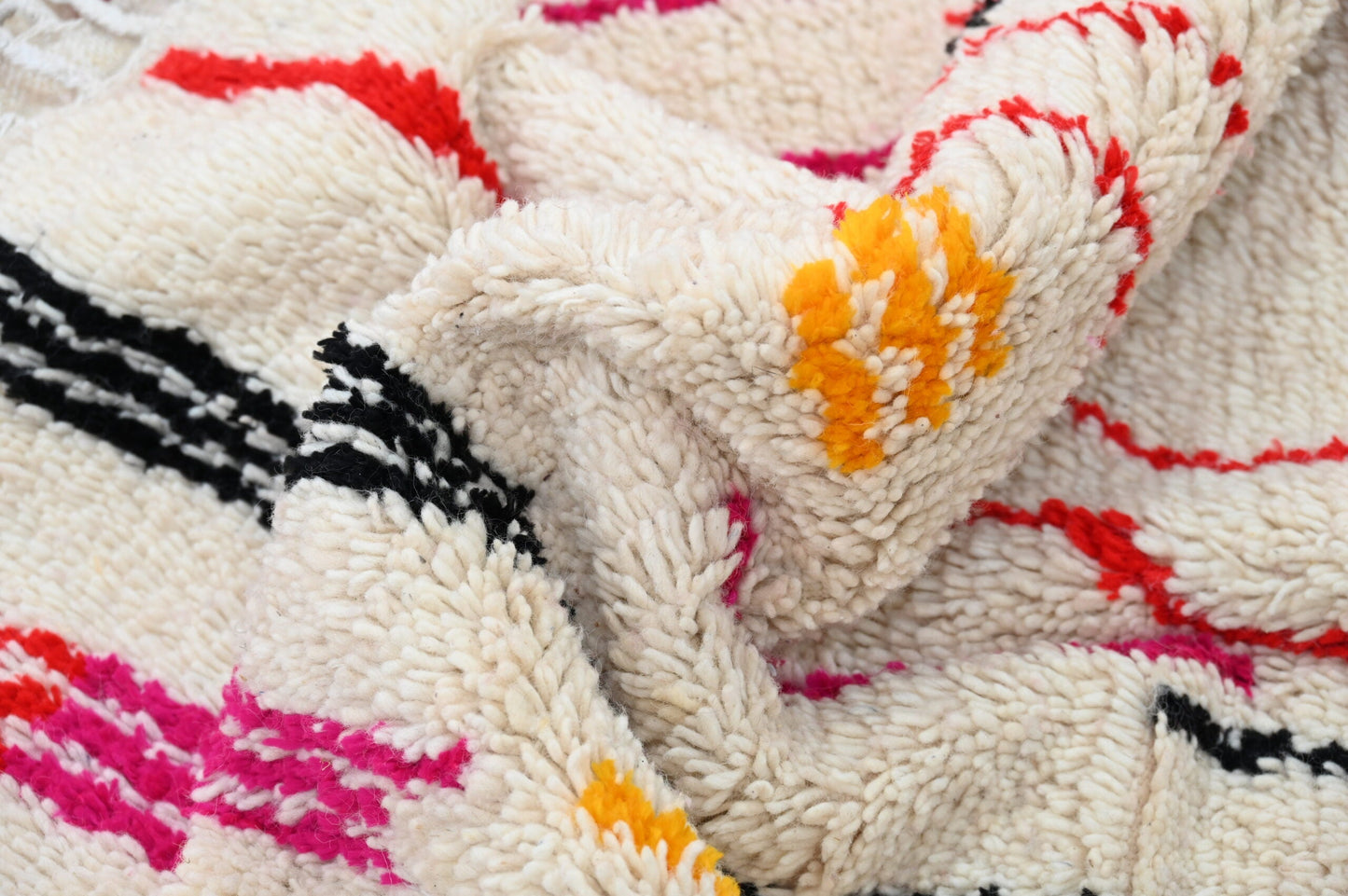 DecorBites™ Handmade Moroccan Azilal Rug - 253x144 cm
